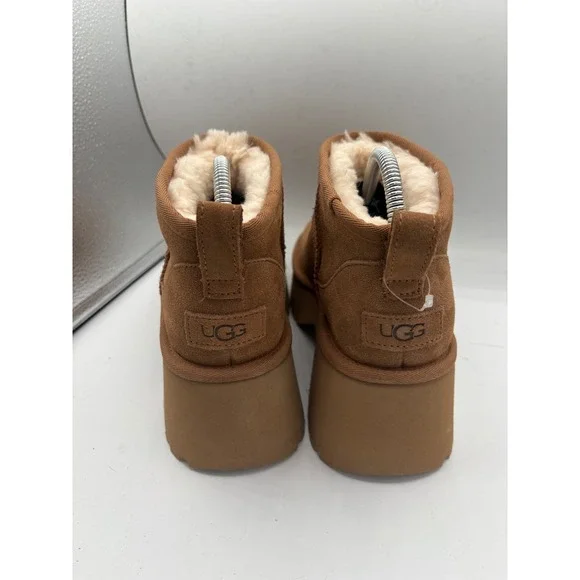 UGG Women's Classic Ultra Mini New Heights boots women's 9, NWOT